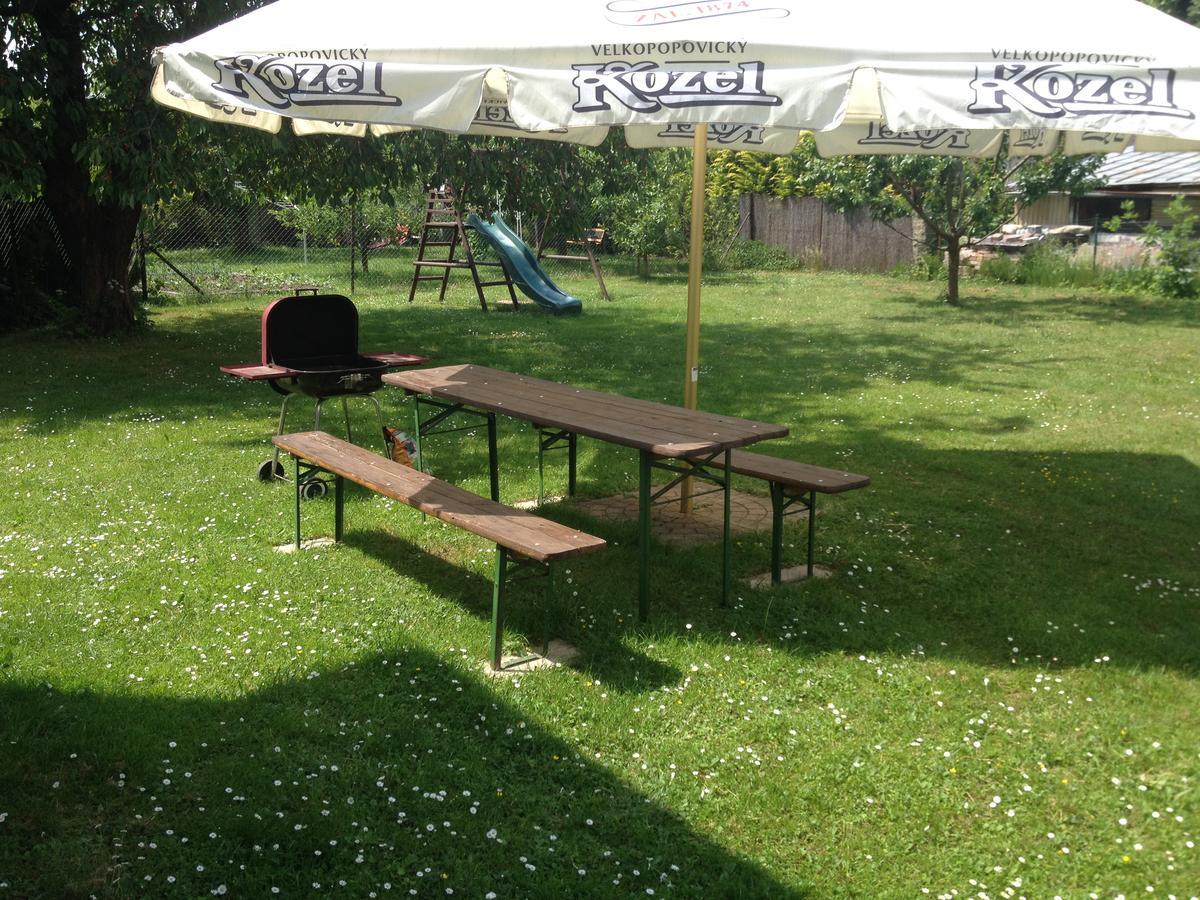 Klub U Namornika Dvůr Králové nad Labem Bagian luar foto