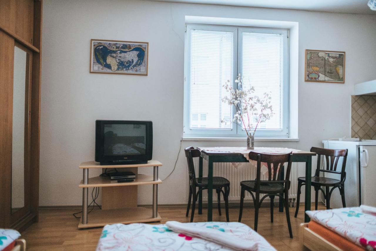 Klub U Namornika Dvůr Králové nad Labem Bagian luar foto